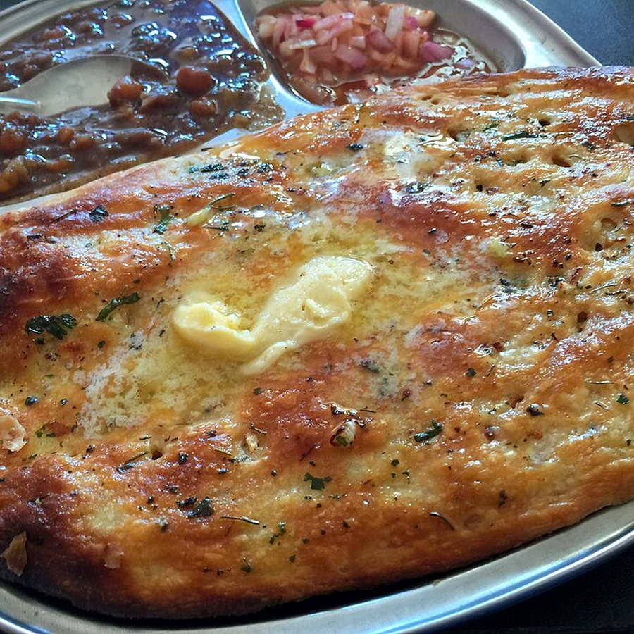 Chilli Garlic Naan