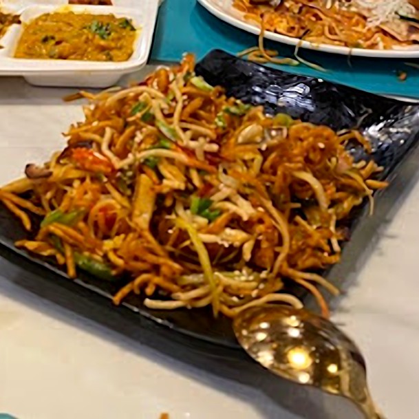 Veg Chilli Garlic Noodles